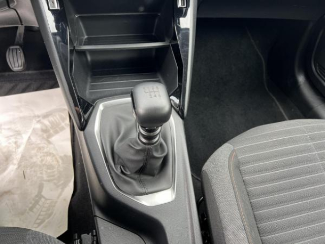 PEUGEOT 208 Active Pack 1.5 BlueHDi 100cv + Camera de recul