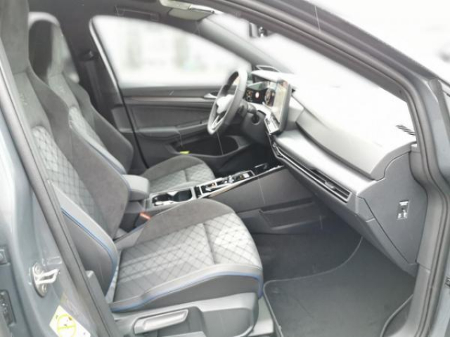 VOLKSWAGEN GOLF R-Line 1.5 eTSI 150cv DSG7 + Matrix LED + Toit Ouvrant + Camera 360 + NEUF 0KM
