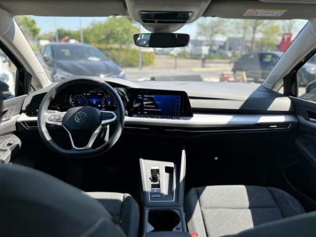 VOLKSWAGEN GOLF Life 1.0 eTSI 110cv DSG7 Inclus DISCOVER MEDIA