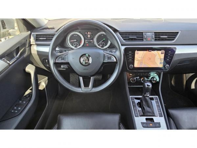 SKODA SUPERB COMBI BUSINESS 1.6 TDI 120cv DSG7 + Sellerie Cuir + Sièges avant chauffants + Roue de secours