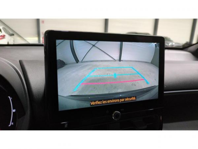 TOYOTA YARIS CROSS DESIGN HYBRIDE 130cv BVA 2WD + Pack Hiver + Pack Aide à la conduite + NEUF 0KM