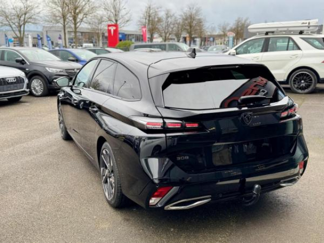 PEUGEOT 308 SW Allure 1.5 BlueHDi 130cv EAT8 + Camera 360 +Sieges AV Chauffants + ADML + Attelage