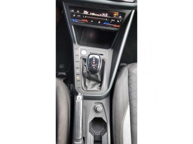 VOLKSWAGEN TAIGO R-Line 1.0 TSI 110cv DSG7 Pack Design Black