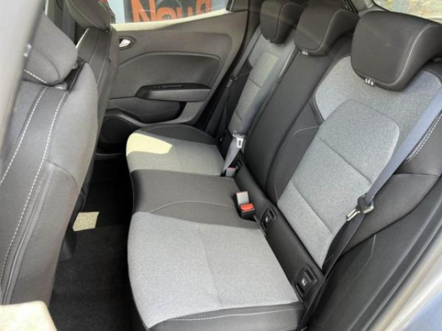 RENAULT CLIO Evolution 1.5 Blue dCi 100cv + Camera de recul + Sieges avant chauffant + NEUF 0KM