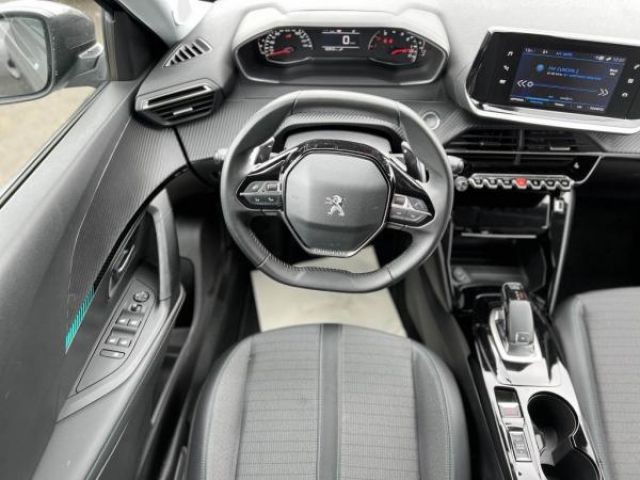 PEUGEOT 2008 Allure Pack 1.5 BlueHDi 130cv EAT8 +Sièges avant chauffants