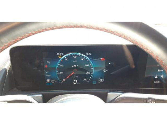 MERCEDES GLB AMG Line 200d 8G-DCT 150cv + 7 PLACES