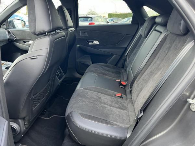 DS DS 7 CROSSBACK Performance Line 1.5 BlueHDi 130cv EAT8 + Aide au stationnement avant/arrière