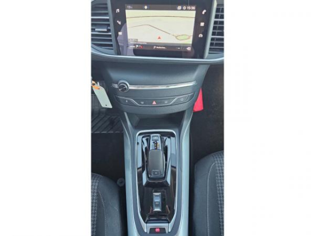 PEUGEOT 308 SW Active Business 1.5 BlueHDi 130cv EAT8 + caméra de recul