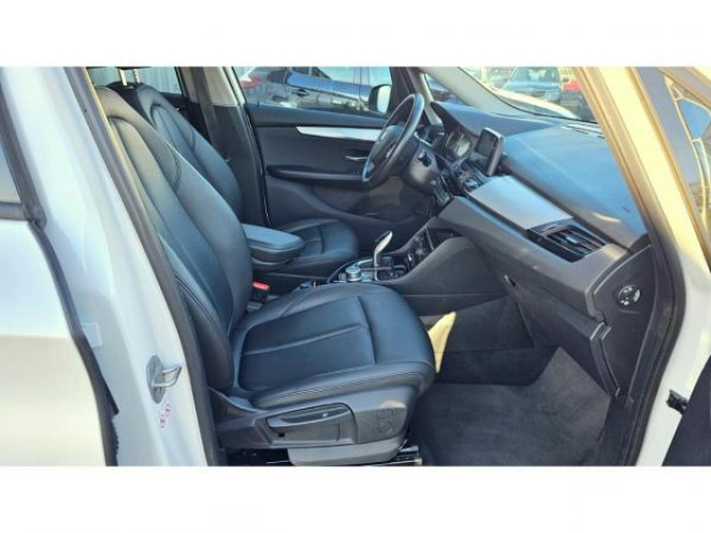 BMW serie 2 gran tourer Advantage Pack 216dA 7 Places + Attelage + Sellerie cuir