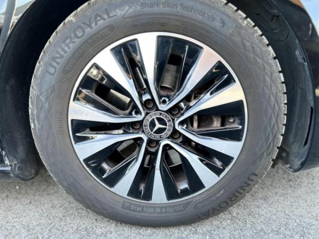 MERCEDES CLASSE A Business Line 2L 180D  8G-DCT + CAMERA DE RECUL