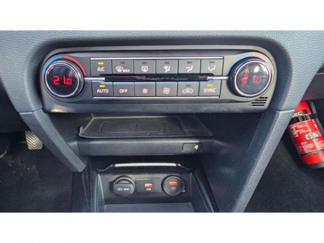 KIA CEED SPORTSWAGON 1.6 CRDi MHEV 136cv PULSE