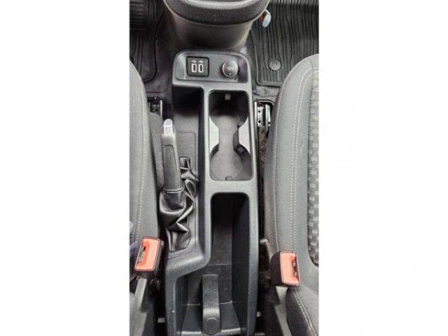 FORD TRANSIT COURIER Trend L1 1.5 TDCi 100cv + Camera de recul + GPS + Attelage + Galerie de toit + TVA RECUPERABLE