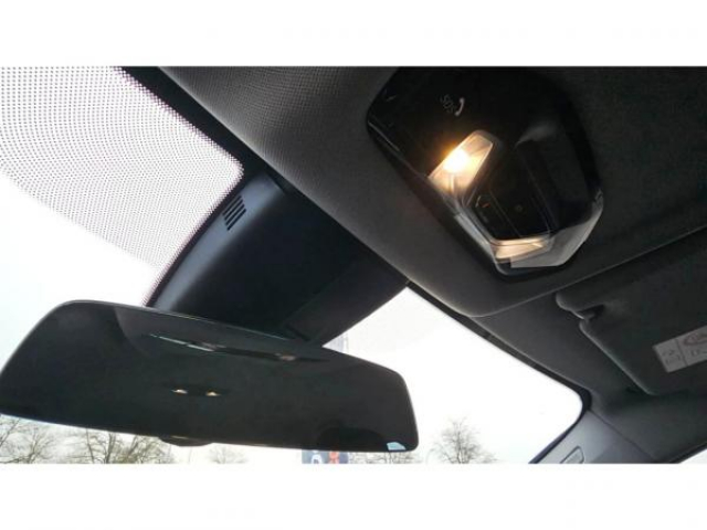 BMW SERIE 1 Advantage 116d + Carplay + Radar AV et AR + Régulateur de vitesse