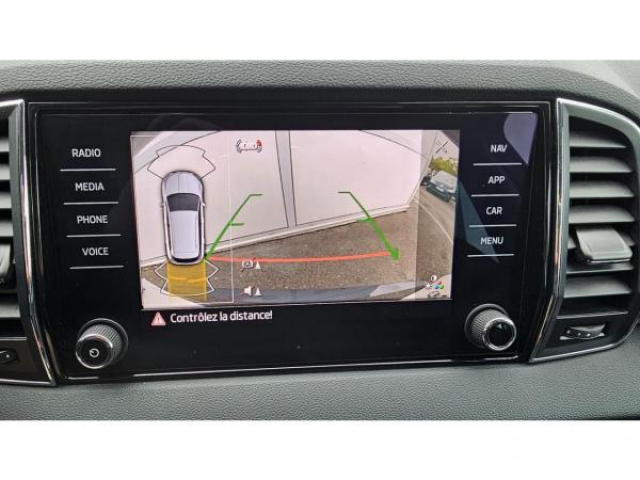 SKODA KAROQ AMBITION 1.5 TSI 150cv DSG7 + Pack Parking + Pack Design + Pack Hiver Plus