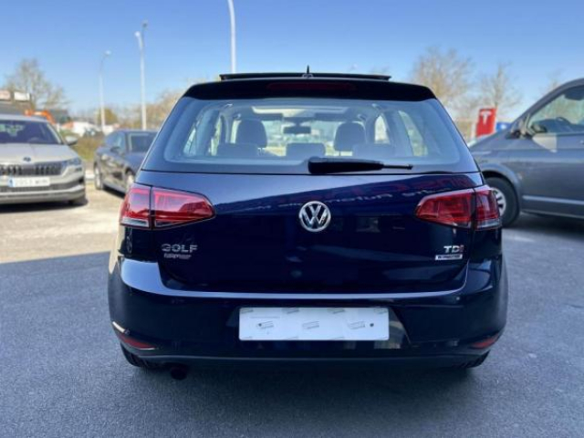 VOLKSWAGEN GOLF TrendLine 1.6 TDI BlueMotion 105cv 1ère Main + Toit ouvrant électrique + GPS + RS