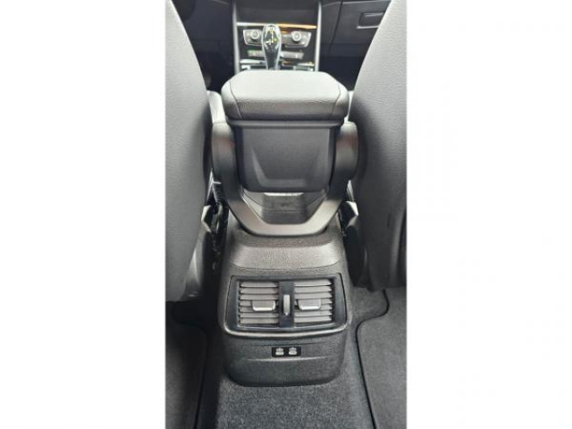 BMW SERIE 2 ACTIVE TOURER Lounge 216dA + Sellerie cuir + Navigation Business