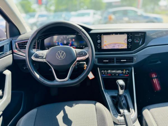 VOLKSWAGEN POLO LIFE 1.0TSI 95cv DSG7 + Camera de Recul + Clim auto + Sieges AV Chauffant