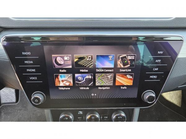 SKODA SUPERB COMBI BUSINESS 1.6 TDI 120cv DSG7 + Sellerie Cuir + Sièges avant chauffants + Roue de secours