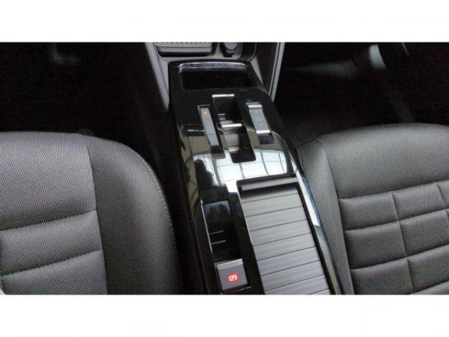 CITROEN C4 Business Hybride 136cv e-DCS6 + NEUF 0KM