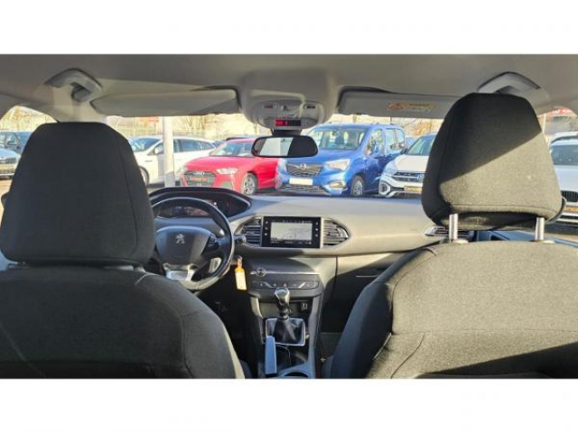 PEUGEOT 308 Active 1.5 BlueHDi 130cv + Camera de recul + Navigation 3D + Antibrouillard AV