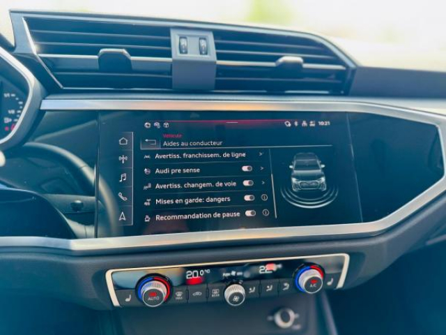 AUDI Q3 SPORTBACK Design 35 TDI 150cv S-tronic + Toit ouvrant + Camera de Recul + JA 19