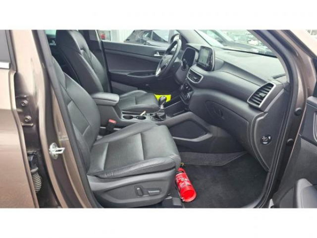 HYUNDAI TUCSON INTUITIVE 1.6 CRDi Hybrid 48V 115cv + Sièges avant chauffants