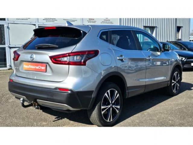 NISSAN QASHQAI 4x4 N-Connecta Intelligent 1.7 dCi 150cv inclus Camera 360 + Attelage