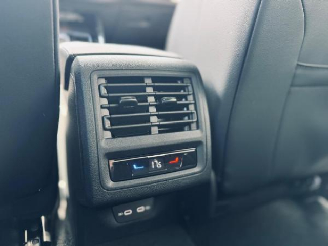 VOLKSWAGEN GOLF Phase 2 Style 1.5 eTSI 116cv DSG7 8.5 + LED MATRIX + Jantes 18 LEEDS + Pack Hiver + NEUF 0KM