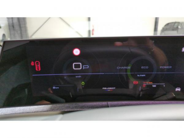 PEUGEOT 3008 GT Hybrid 136cv e-DCS6 + NEUF 0KM