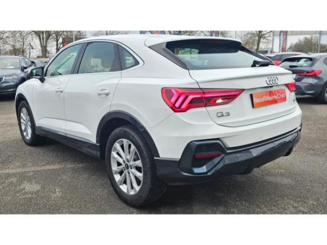 AUDI Q3 SPORTBACK Design 35TDI 150cv S-tronic + MMI Navigation + Audi sound system + JA18