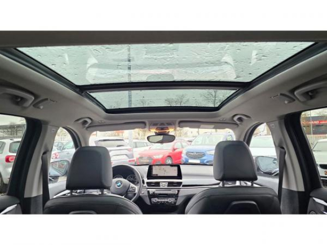 BMW X1 Lounge sDrive 18dA BVA 150cv + Toit Ouvrant + Camera de recul + Sellerie Cuir + Harman Kardon