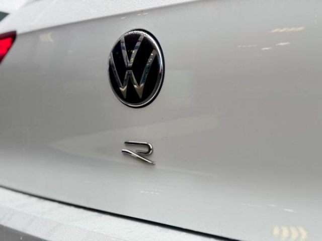 VOLKSWAGEN GOLF R 2.0 TSI 320cv DSG7 + Pack R-Performance + Cuir Nappa R + DCC + Toit Ouvrant
