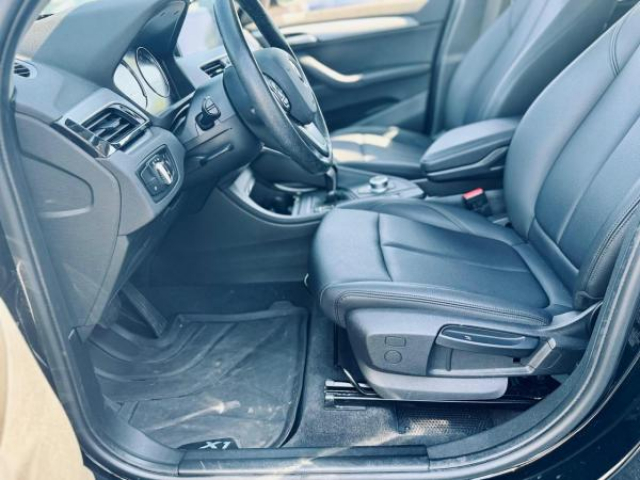 BMW X1 Advantage Pack Business sDrive 16dA + Sellerie Similicuir