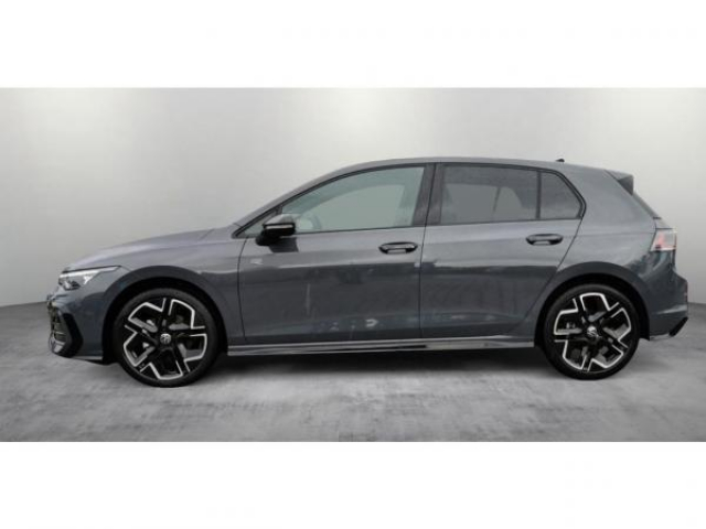 VOLKSWAGEN GOLF R-Line 1.5 eTSI 150cv DSG7 + Matrix LED + Toit Ouvrant + Camera 360 + NEUF 0KM