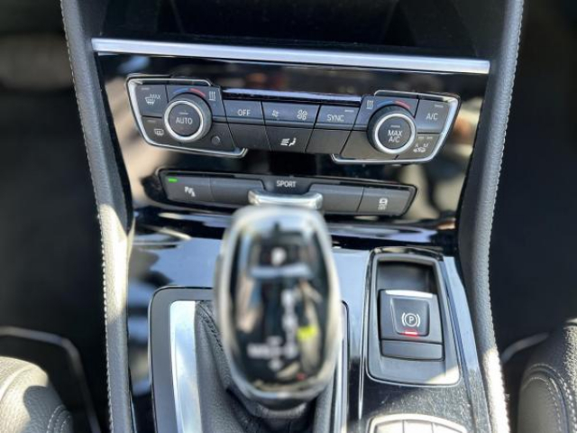 BMW serie 2 gran tourer BUSINESS 218dA BVA 7 Places + Toit ouvrant panoramique + Sellerie cuir