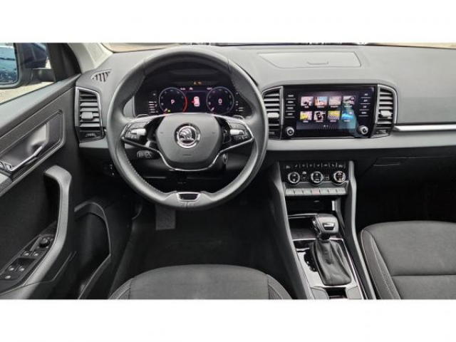 SKODA KAROQ AMBITION 1.5 TSI 150cv DSG7 + Pack Parking + Pack Design + Pack Hiver Plus