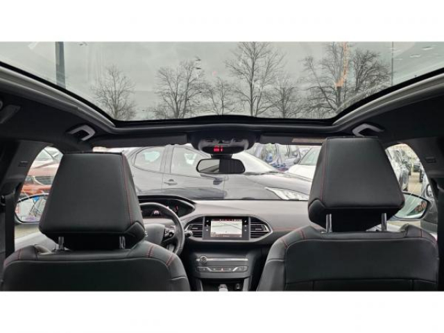 PEUGEOT 308 SW GT Pack 1.5 BlueHDi 130cv EAT8 + Toit Panoramique + Sièges AV chauffants massant