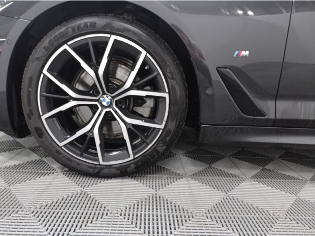 BMW SERIE 5 TOURING M-Sport 520d Touring 190cv mHEV