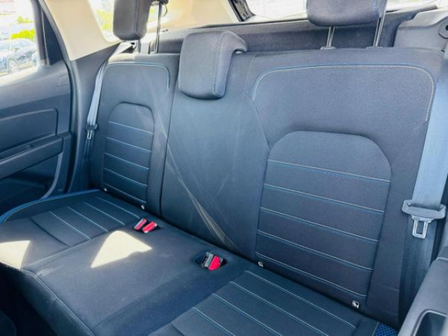 DACIA DUSTER 15 Ans 1.5 BluedCi 115cv Inclus Caméra 360 + GPS Europe + Roue de Secours