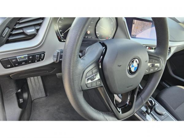 BMW SERIE 1 Business 116d BVA