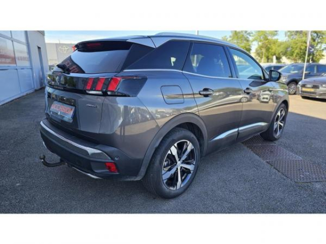 PEUGEOT 3008 GT Line 1.5 BlueHDi 130cv EAT8 + Advanced Grip Control + Pack city 2 + Pack Drive Assist