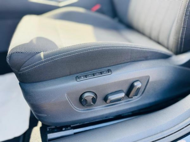 SKODA SUPERB Style 2.0 TDI 150cv DSG7+Toit pano+Sound CANTON+Sièges av/ar chauff+Attelage Elec