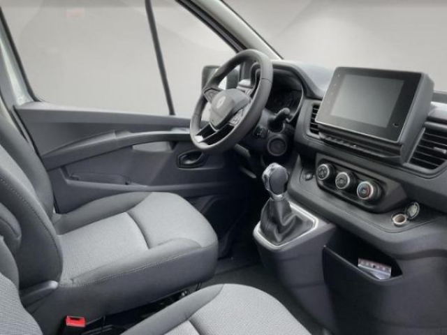 RENAULT TRAFIC Extra L2H1 3000 Kg 2.0 Blue dCi 150cv EDC +  Pack Cargo 1 + TVA RECUPERABLE + NEUF 0KM
