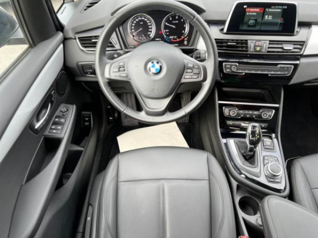 BMW SERIE 2 Avantage Business Edition 216dA 7 Places + Similicuir + Sièges AV Chauffant + Attelage