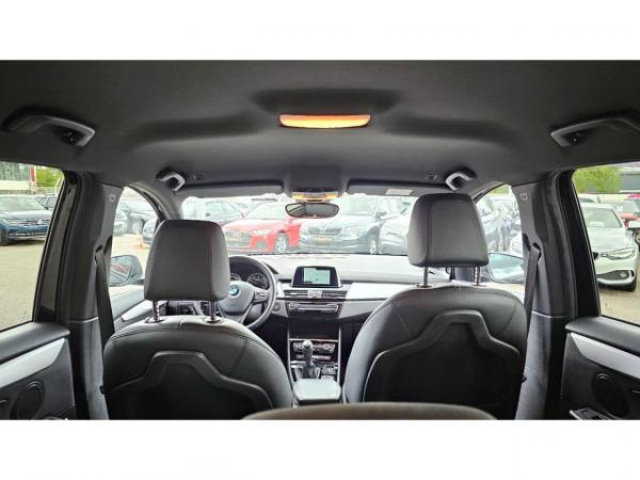 BMW serie 2 gran tourer Design 216d 7 places + Cuir + Sieges AV Chauffants + Carplay