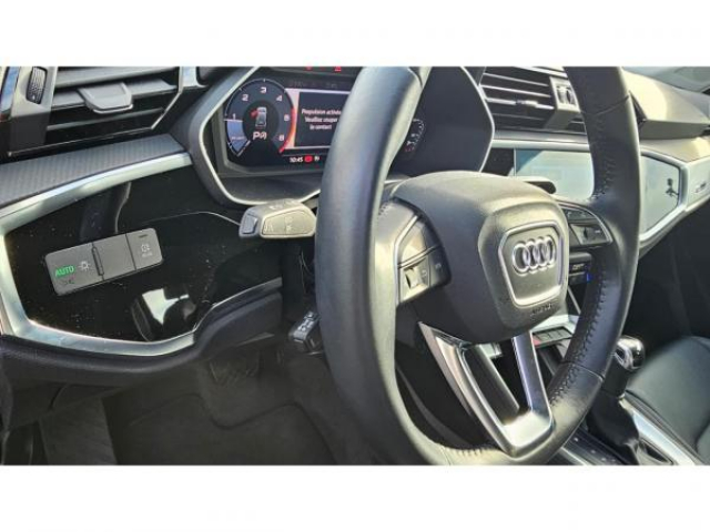 AUDI Q3 35 TDI 150cv S-tronic + Sellerie Cuir + Sieges AV Chauff + Virtual Cockpit + Hayon Elec + RS