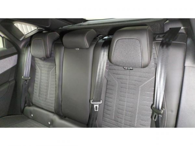 PEUGEOT 3008 ALLURE Hybrid 136cv e-DCS6+Pack Panoramic Navigation+PACK 360 VISION DRIVE ASSIST+NEUF 0KM