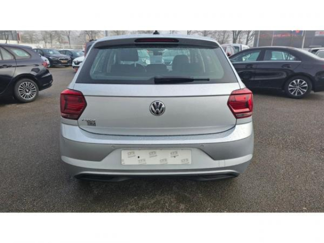 VOLKSWAGEN POLO Confortline 1.6 TDI 95cv DSG7 + Radar AV et AR + Détecteur Angle mort + Antibrouillard AV
