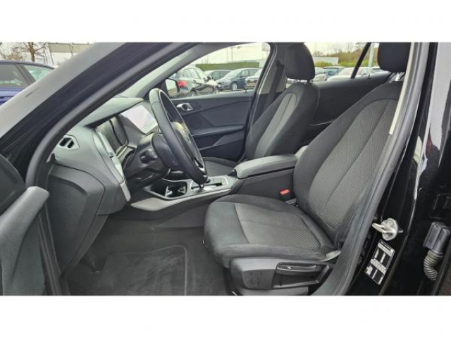 BMW SERIE 1 Advantage 116dA + Carplay + Radar AV et AR + Régulateur de vitesse + Ja16