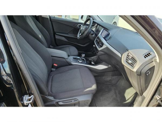 BMW SERIE 1 Business 116d BVA